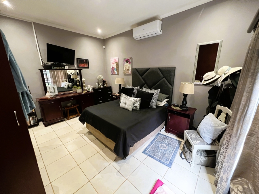 3 Bedroom Property for Sale in Wilkoppies North West